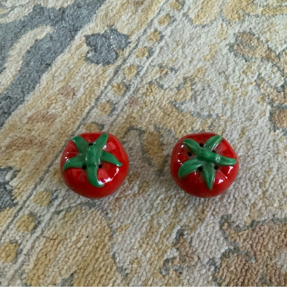 Vintage salt and pepper shakers